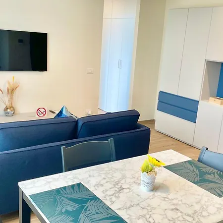 Michelangelo アパート プラート